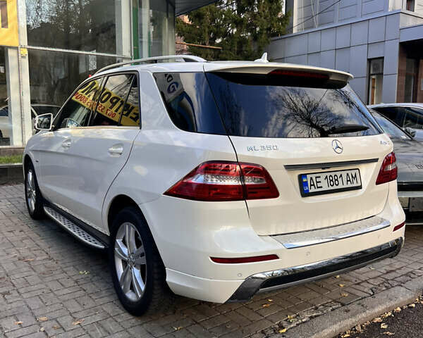 Білий Мерседес М-Клас, об'ємом двигуна 3.5 л та пробігом 142 тис. км за 17700 $, фото 8 на Automoto.ua