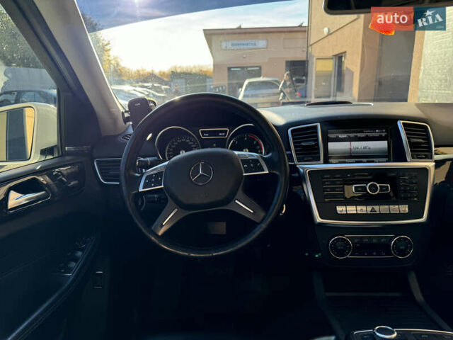 Білий Мерседес М-Клас, об'ємом двигуна 2.99 л та пробігом 261 тис. км за 20900 $, фото 25 на Automoto.ua