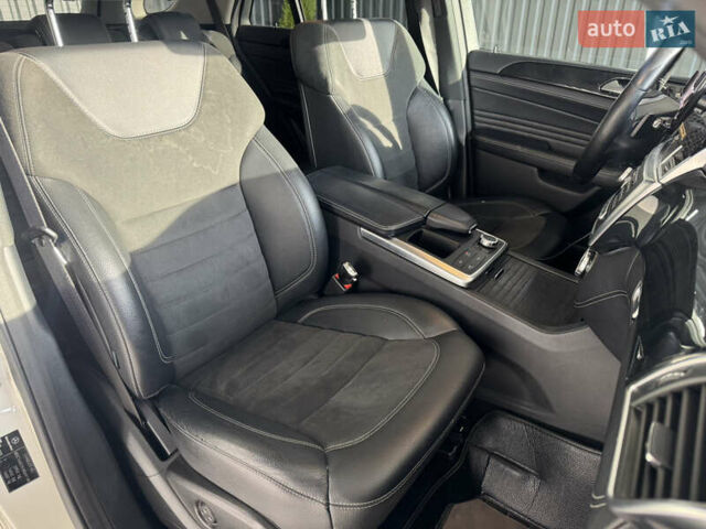 Білий Мерседес М-Клас, об'ємом двигуна 2.99 л та пробігом 202 тис. км за 24500 $, фото 24 на Automoto.ua