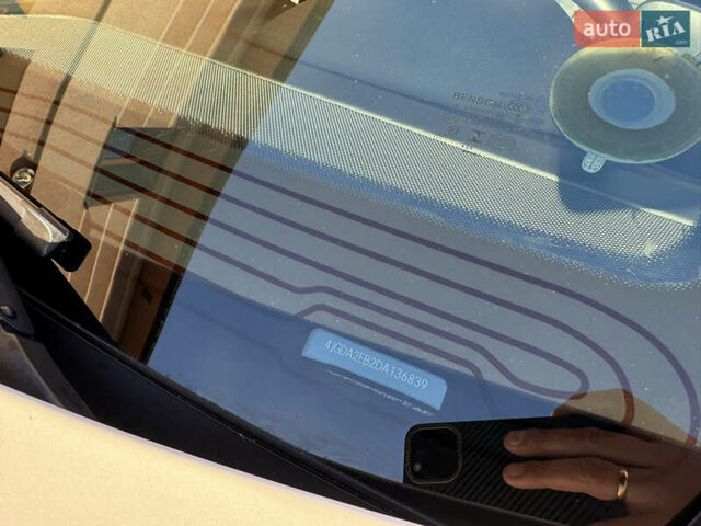 Білий Мерседес М-Клас, об'ємом двигуна 2.99 л та пробігом 261 тис. км за 20900 $, фото 49 на Automoto.ua