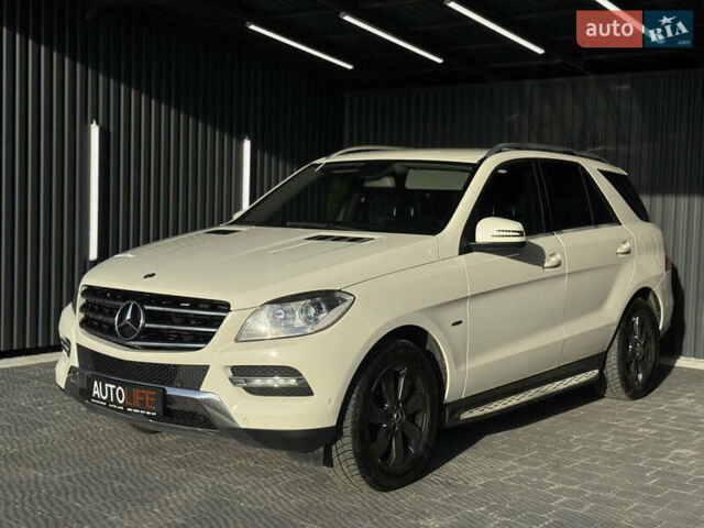 Білий Мерседес М-Клас, об'ємом двигуна 2.99 л та пробігом 202 тис. км за 24500 $, фото 6 на Automoto.ua