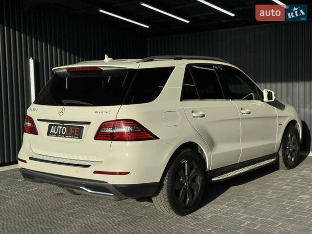 Білий Мерседес М-Клас, об'ємом двигуна 2.99 л та пробігом 202 тис. км за 24500 $, фото 5 на Automoto.ua