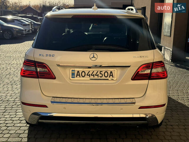 Білий Мерседес М-Клас, об'ємом двигуна 2.99 л та пробігом 261 тис. км за 20900 $, фото 14 на Automoto.ua