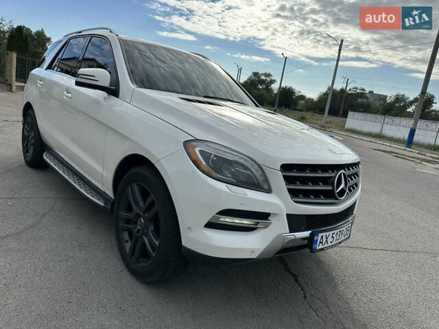 Білий Мерседес М-Клас, об'ємом двигуна 3.5 л та пробігом 245 тис. км за 17999 $, фото 16 на Automoto.ua