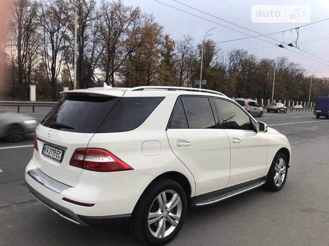 Білий Мерседес М-Клас, об'ємом двигуна 3.5 л та пробігом 185 тис. км за 18200 $, фото 3 на Automoto.ua