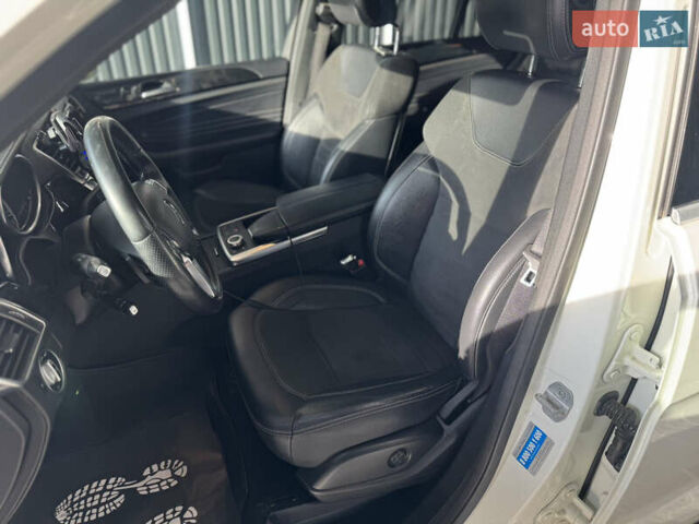 Білий Мерседес М-Клас, об'ємом двигуна 2.99 л та пробігом 202 тис. км за 24500 $, фото 10 на Automoto.ua