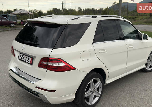 Белый Мерседес М-Класс, объемом двигателя 2.99 л и пробегом 281 тыс. км за 18550 $, фото 18 на Automoto.ua