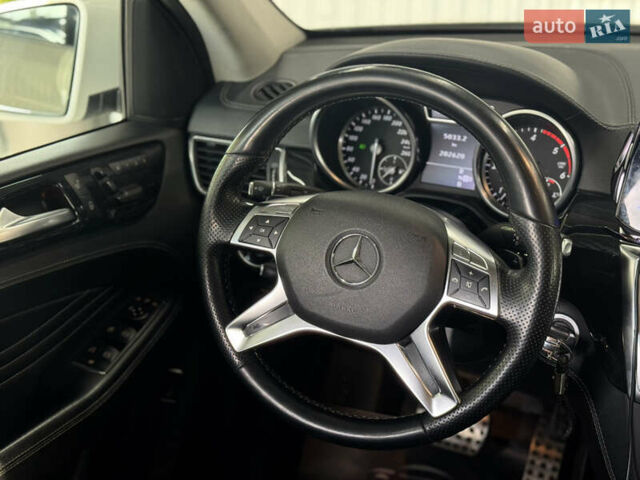 Білий Мерседес М-Клас, об'ємом двигуна 2.99 л та пробігом 202 тис. км за 24500 $, фото 21 на Automoto.ua