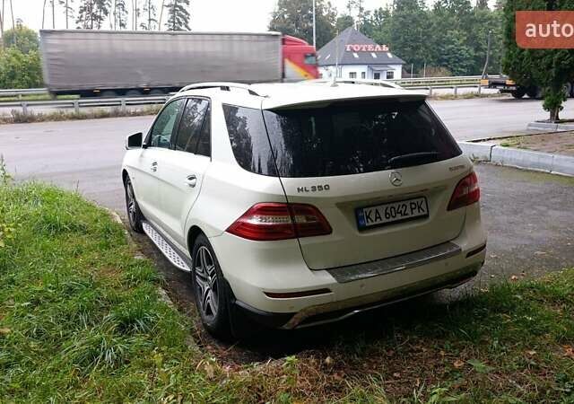 Мерседес М-Класс 2012 в Коростышеве на Automoto.ua Белый Мерседес М-Класс, объемом двигателя 3 л и пробегом 292 тыс. км за 18700 $, фото 5 на Automoto.ua