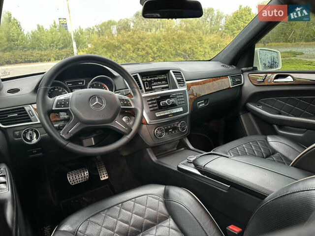 Білий Мерседес М-Клас, об'ємом двигуна 3.5 л та пробігом 245 тис. км за 17999 $, фото 34 на Automoto.ua