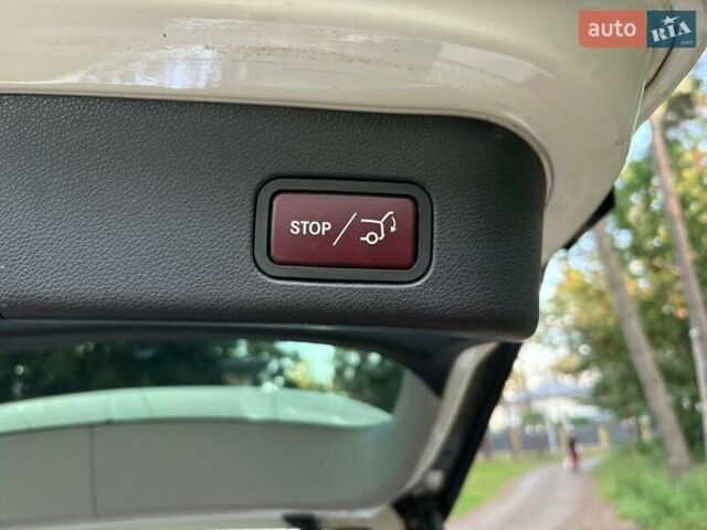 Белый Мерседес М-Класс, объемом двигателя 2.14 л и пробегом 259 тыс. км за 19000 $, фото 9 на Automoto.ua