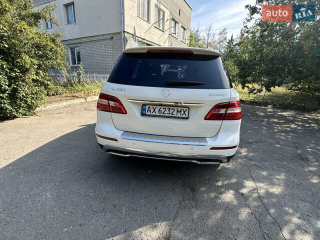 Білий Мерседес М-Клас, об'ємом двигуна 2.99 л та пробігом 201 тис. км за 27000 $, фото 2 на Automoto.ua
