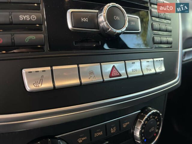 Белый Мерседес М-Класс, объемом двигателя 2.99 л и пробегом 156 тыс. км за 22900 $, фото 21 на Automoto.ua