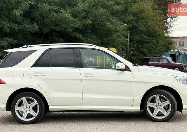 Белый Мерседес М-Класс, объемом двигателя 2.99 л и пробегом 281 тыс. км за 18550 $, фото 24 на Automoto.ua