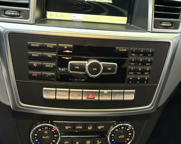 Белый Мерседес М-Класс, объемом двигателя 2.99 л и пробегом 217 тыс. км за 18900 $, фото 16 на Automoto.ua