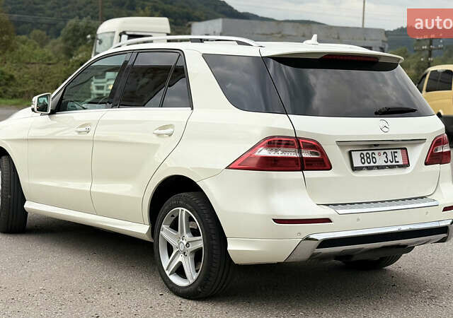 Белый Мерседес М-Класс, объемом двигателя 2.99 л и пробегом 281 тыс. км за 18550 $, фото 6 на Automoto.ua