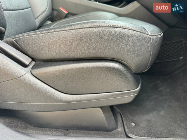 Білий Мерседес М-Клас, об'ємом двигуна 2.99 л та пробігом 199 тис. км за 27900 $, фото 89 на Automoto.ua