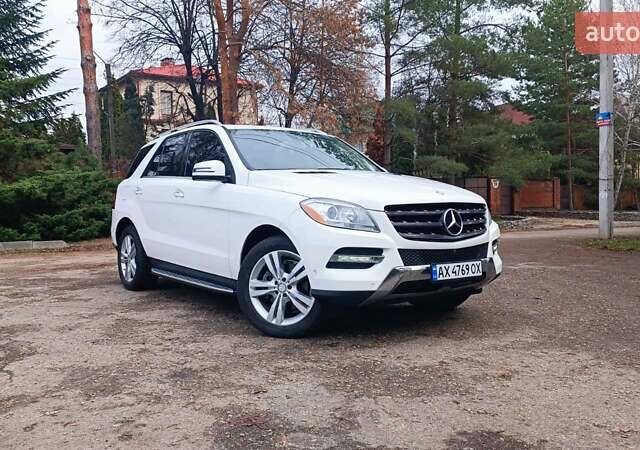 Белый Мерседес М-Класс, объемом двигателя 3 л и пробегом 228 тыс. км за 23000 $, фото 2 на Automoto.ua