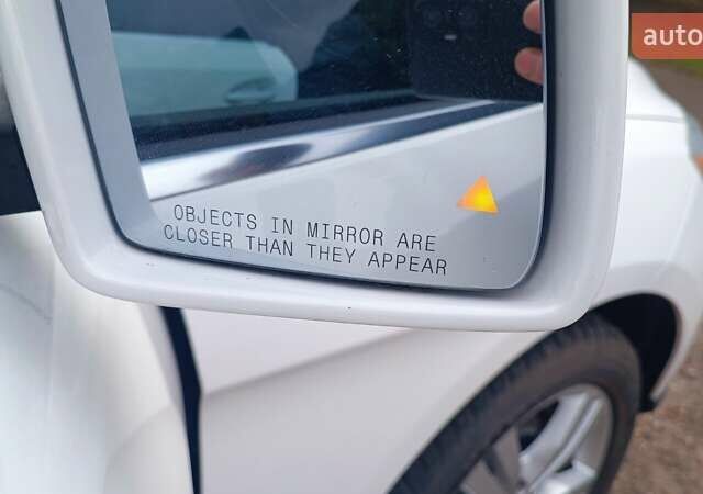 Белый Мерседес М-Класс, объемом двигателя 3 л и пробегом 228 тыс. км за 23000 $, фото 41 на Automoto.ua