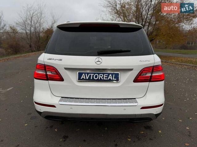 Білий Мерседес М-Клас, об'ємом двигуна 2.14 л та пробігом 261 тис. км за 21000 $, фото 27 на Automoto.ua