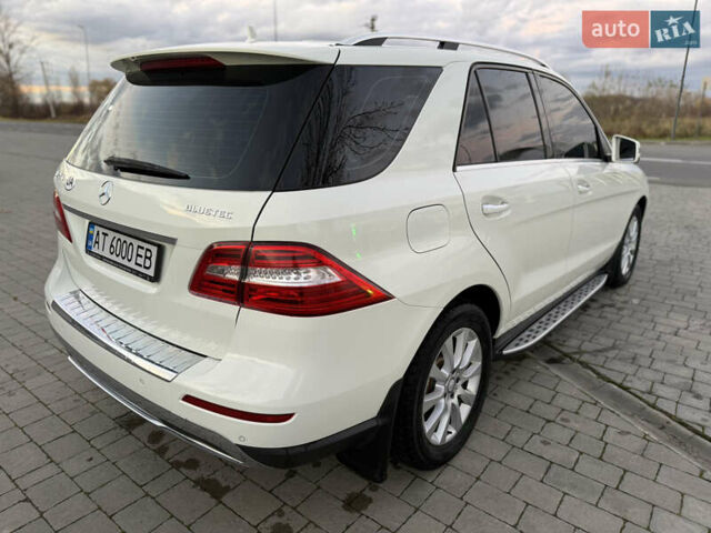 Мерседес М-Класс 2013 в Снятине на Automoto.ua Белый Мерседес М-Класс, объемом двигателя 2.14 л и пробегом 247 тыс. км за 19500 $, фото 3 на Automoto.ua