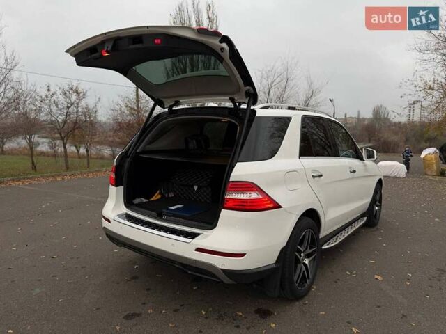 Білий Мерседес М-Клас, об'ємом двигуна 2.14 л та пробігом 261 тис. км за 21000 $, фото 30 на Automoto.ua