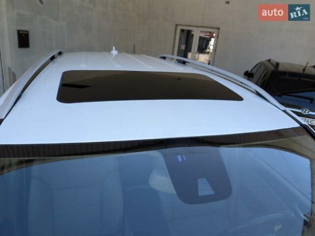 Белый Мерседес М-Класс, объемом двигателя 3 л и пробегом 340 тыс. км за 20500 $, фото 21 на Automoto.ua