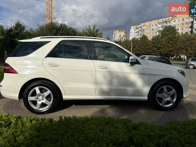 Белый Мерседес М-Класс, объемом двигателя 2.99 л и пробегом 139 тыс. км за 23300 $, фото 7 на Automoto.ua