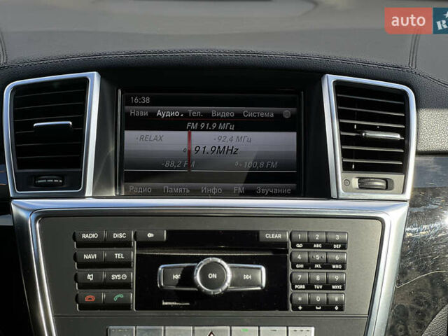 Белый Мерседес М-Класс, объемом двигателя 2.99 л и пробегом 139 тыс. км за 23300 $, фото 15 на Automoto.ua