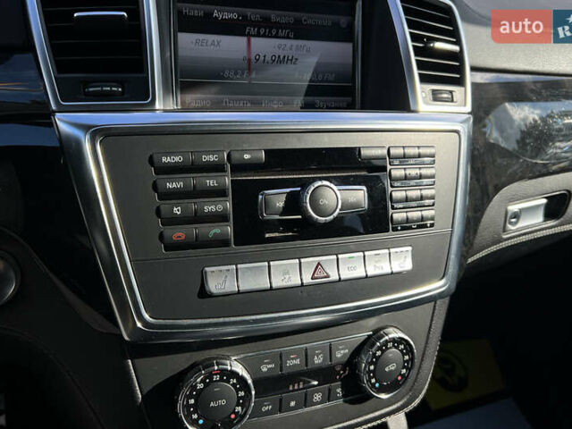 Белый Мерседес М-Класс, объемом двигателя 2.99 л и пробегом 139 тыс. км за 23300 $, фото 17 на Automoto.ua