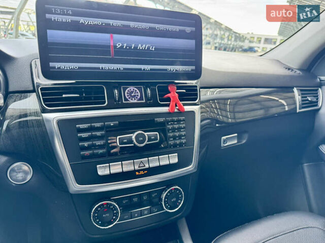 Білий Мерседес М-Клас, об'ємом двигуна 2.99 л та пробігом 199 тис. км за 27900 $, фото 65 на Automoto.ua