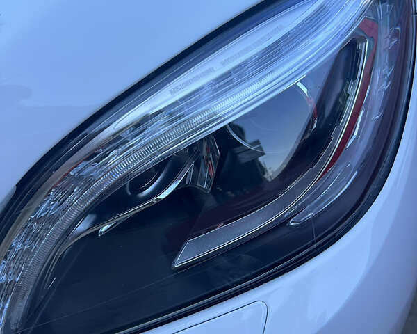 Белый Мерседес М-Класс, объемом двигателя 2.14 л и пробегом 255 тыс. км за 17500 $, фото 9 на Automoto.ua