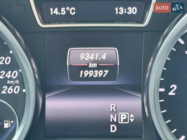 Білий Мерседес М-Клас, об'ємом двигуна 2.99 л та пробігом 199 тис. км за 27900 $, фото 76 на Automoto.ua