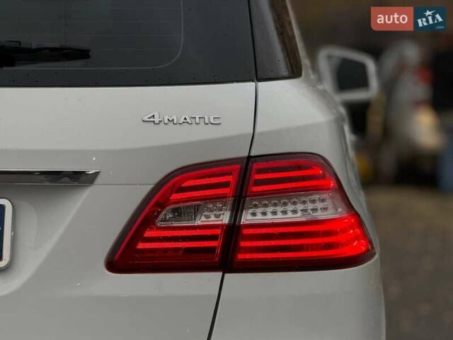 Білий Мерседес М-Клас, об'ємом двигуна 2.14 л та пробігом 261 тис. км за 21000 $, фото 22 на Automoto.ua