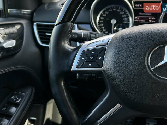 Белый Мерседес М-Класс, объемом двигателя 2.99 л и пробегом 139 тыс. км за 23300 $, фото 12 на Automoto.ua