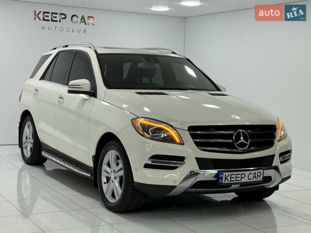 Белый Мерседес М-Класс, объемом двигателя 2.99 л и пробегом 160 тыс. км за 19900 $, фото 1 на Automoto.ua