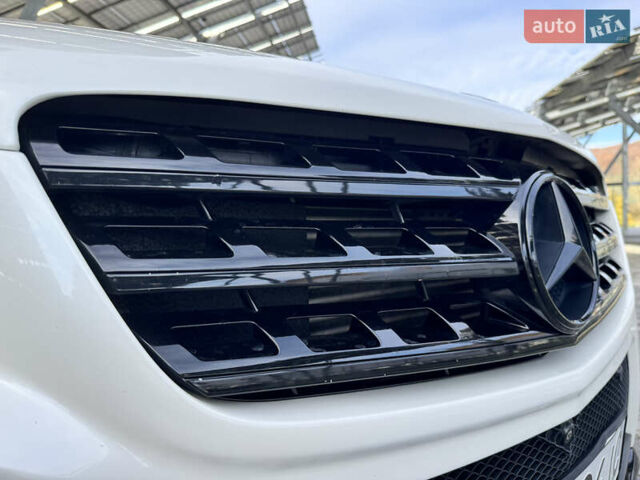 Білий Мерседес М-Клас, об'ємом двигуна 2.99 л та пробігом 199 тис. км за 27900 $, фото 42 на Automoto.ua
