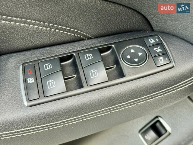 Білий Мерседес М-Клас, об'ємом двигуна 2.99 л та пробігом 199 тис. км за 27900 $, фото 68 на Automoto.ua