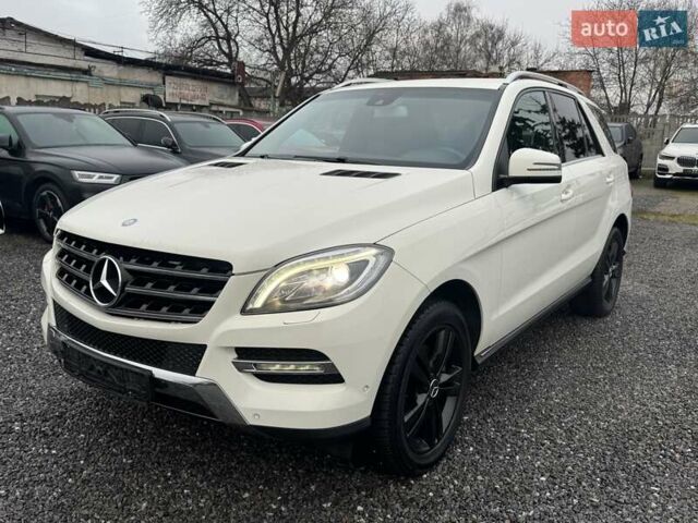 Білий Мерседес М-Клас, об'ємом двигуна 2.14 л та пробігом 246 тис. км за 20900 $, фото 16 на Automoto.ua