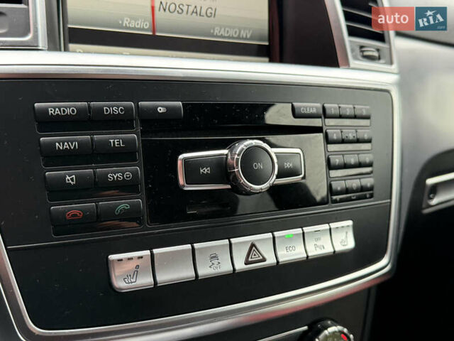 Білий Мерседес М-Клас, об'ємом двигуна 2.99 л та пробігом 217 тис. км за 20500 $, фото 24 на Automoto.ua