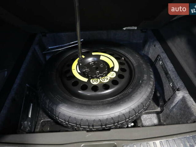 Белый Мерседес М-Класс, объемом двигателя 0 л и пробегом 167 тыс. км за 21000 $, фото 32 на Automoto.ua