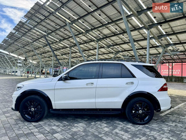 Білий Мерседес М-Клас, об'ємом двигуна 2.99 л та пробігом 199 тис. км за 27900 $, фото 4 на Automoto.ua