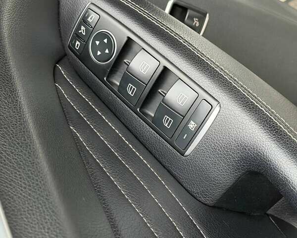 Білий Мерседес М-Клас, об'ємом двигуна 2.14 л та пробігом 261 тис. км за 21000 $, фото 36 на Automoto.ua