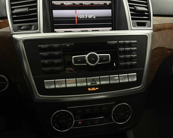 Белый Мерседес М-Класс, объемом двигателя 2.99 л и пробегом 160 тыс. км за 19900 $, фото 25 на Automoto.ua