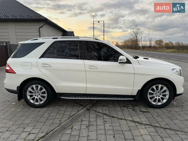 Мерседес М-Класс 2013 в Снятине на Automoto.ua Белый Мерседес М-Класс, объемом двигателя 2.14 л и пробегом 247 тыс. км за 19500 $, фото 6 на Automoto.ua
