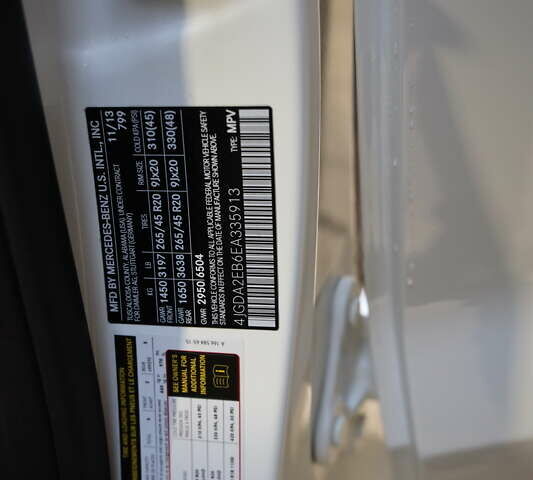 Белый Мерседес М-Класс, объемом двигателя 0 л и пробегом 167 тыс. км за 21000 $, фото 11 на Automoto.ua