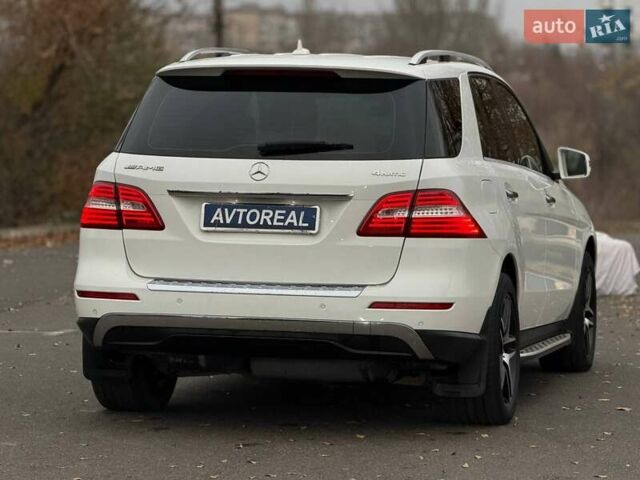 Білий Мерседес М-Клас, об'ємом двигуна 2.14 л та пробігом 261 тис. км за 21000 $, фото 18 на Automoto.ua