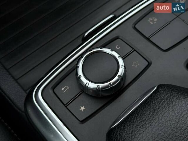 Білий Мерседес М-Клас, об'ємом двигуна 2.14 л та пробігом 261 тис. км за 21000 $, фото 55 на Automoto.ua