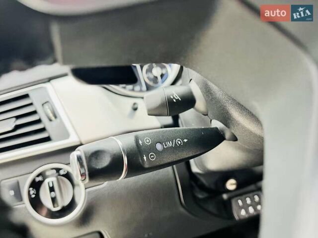 Мерседес М-Класс 2013 в Киеве на Automoto.ua Белый Мерседес М-Класс, объемом двигателя 2.99 л и пробегом 217 тыс. км за 21900 $, фото 28 на Automoto.ua