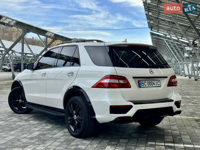 Білий Мерседес М-Клас, об'ємом двигуна 2.99 л та пробігом 199 тис. км за 27900 $, фото 17 на Automoto.ua